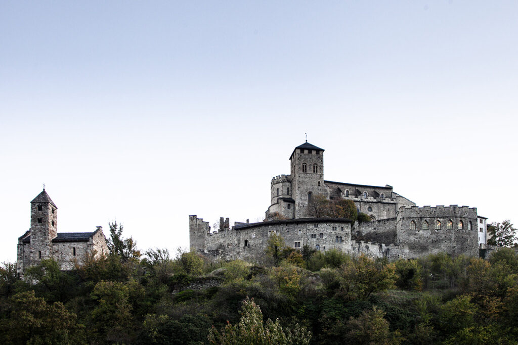 Castello Valére e Chapelle de Tous-les-Saints